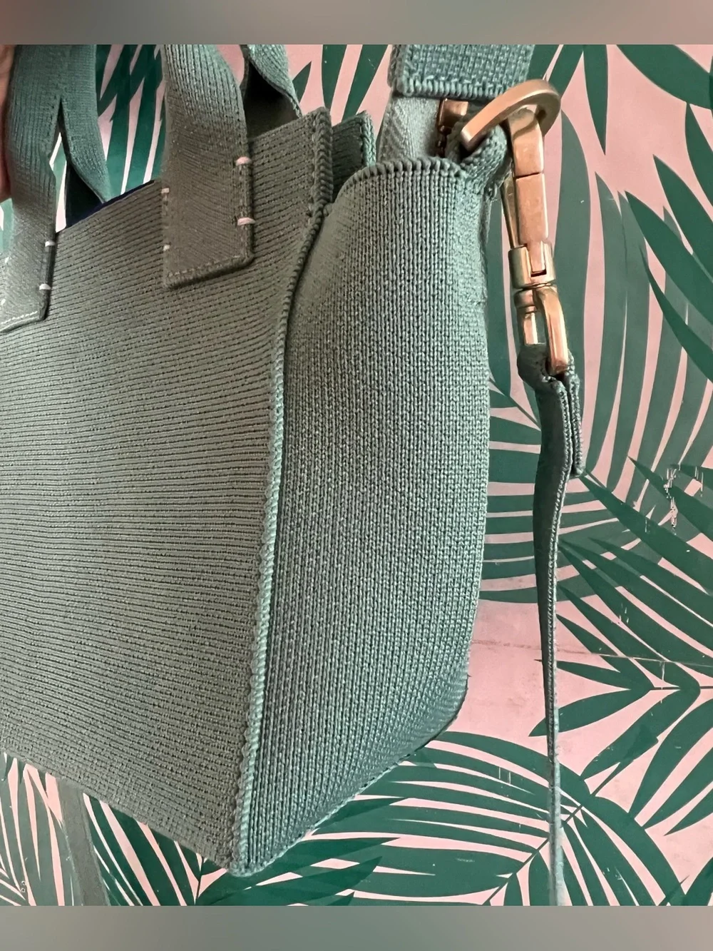 Rothy’s Original Mini Bag in Juniper Green NWOT Gold brushed hardware crossbody